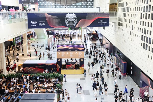 配查网 开放式办公如何解决私密需求？不如躲进静音仓